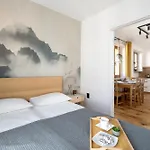 Apartman Comfortable Two-bedroom In By Renters