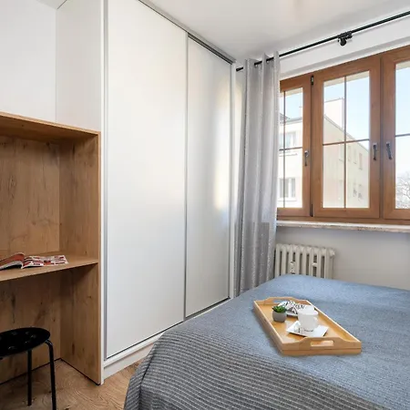 Comfortable Two-bedroom In By Renters * Poznań